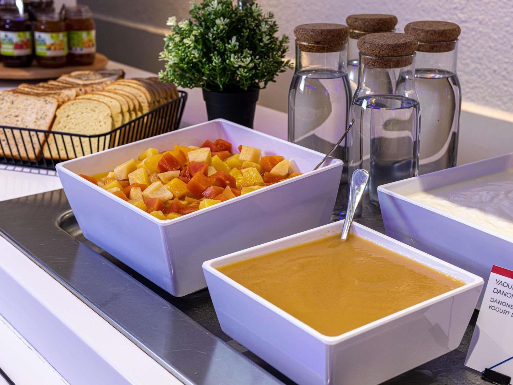 Ibis Budget Brest Sud Plougastel - Hotel Renove Экстерьер фото