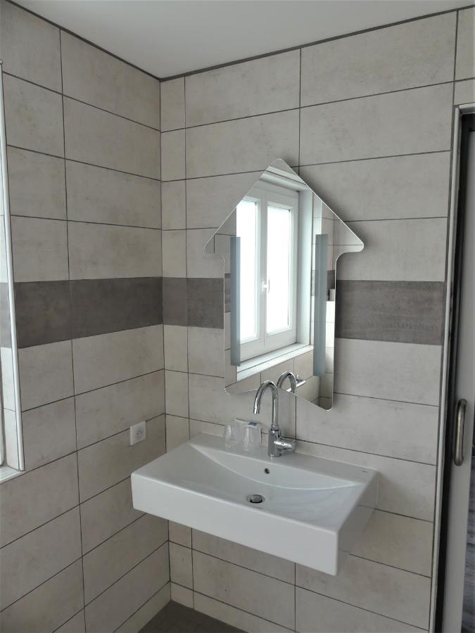Ibis Budget Brest Sud Plougastel - Hotel Renove Экстерьер фото